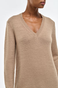 Vesper Knit V-Neck Sweater in Camel Cashmere