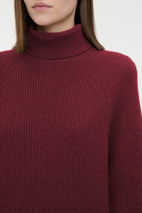 Wigman Knit Turtleneck Sweater in Bordeaux Cashmere