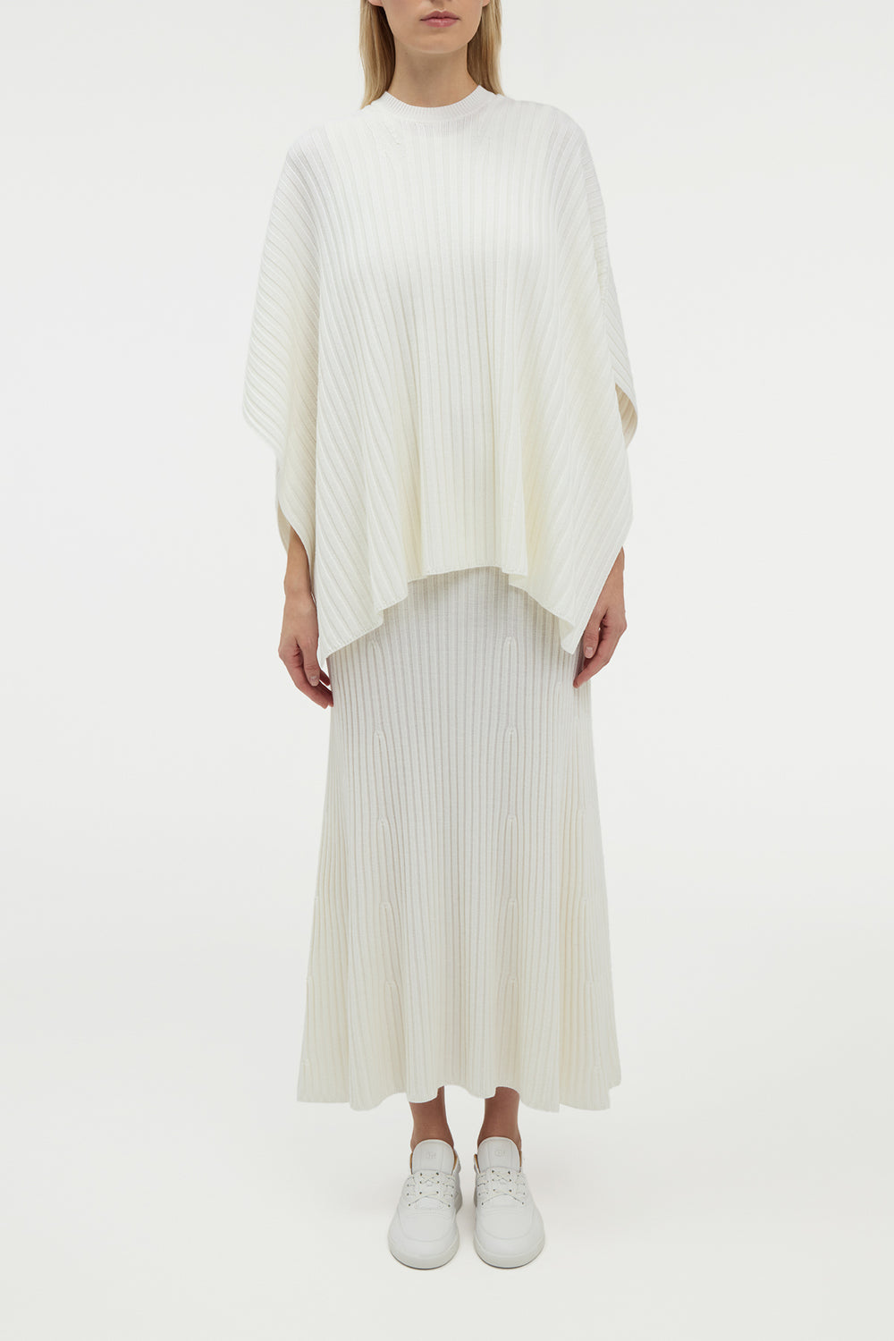 Baron Knit Cropped Poncho in Ivory Merino Wool Cashmere