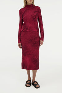 Daina Cropped Knit Turtleneck in Bordeaux Cashmere