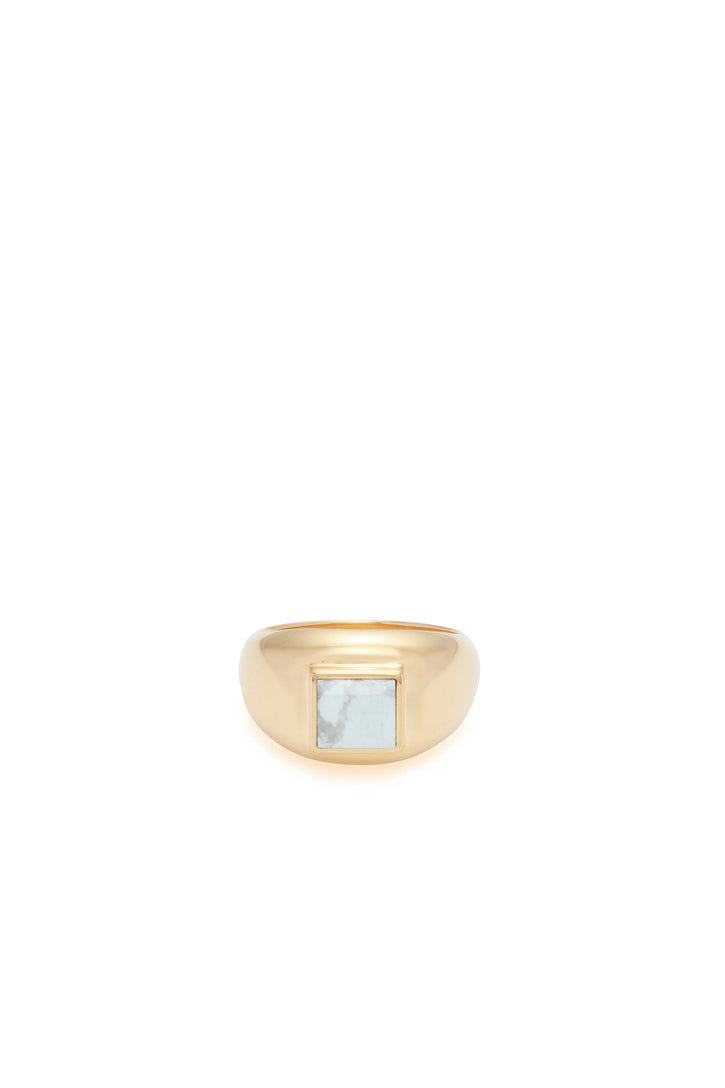 Medium Ring in 18K Yellow Gold & Howlite Stone