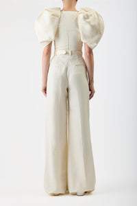 アイボリーテクスチャードリネンのCeriトップ