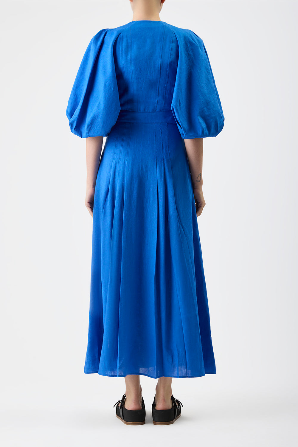 Elea Pleated Maxi Dress in Sapphire Aloe Linen