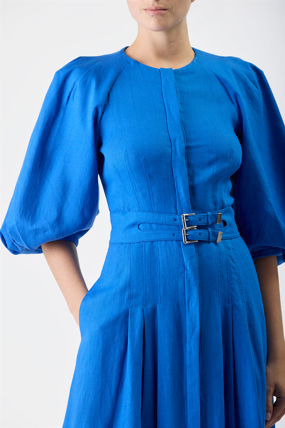 Elea Pleated Maxi Dress in Sapphire Aloe Linen