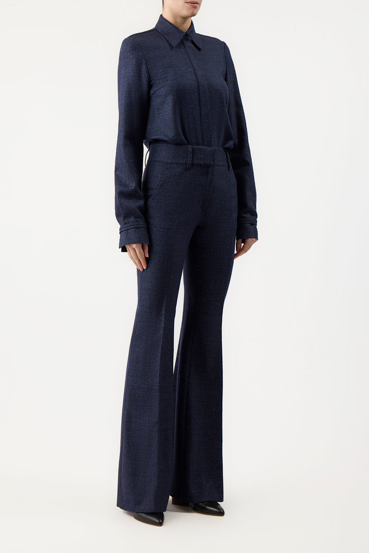 ダークネイビーのバージンウールシルクツイードのクルーズシャツ