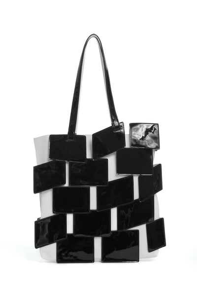 JILLSTUART◆[Heart Stella] Black cubic heart Tote bag Black Curated Finds in South Korea ✨ JILL STUART : Black
