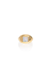 Medium Ring in 18k Gold & Mother of Pearl Stone