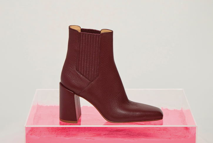 ボルドーテクスチャードレザーのルークブーツ