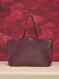 Avebury Tote Bag in Bordeaux Textured Leather