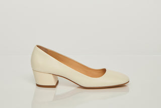 Ivory Agathe Low Heel Pump - Professional Side View | Gabriela Hearst