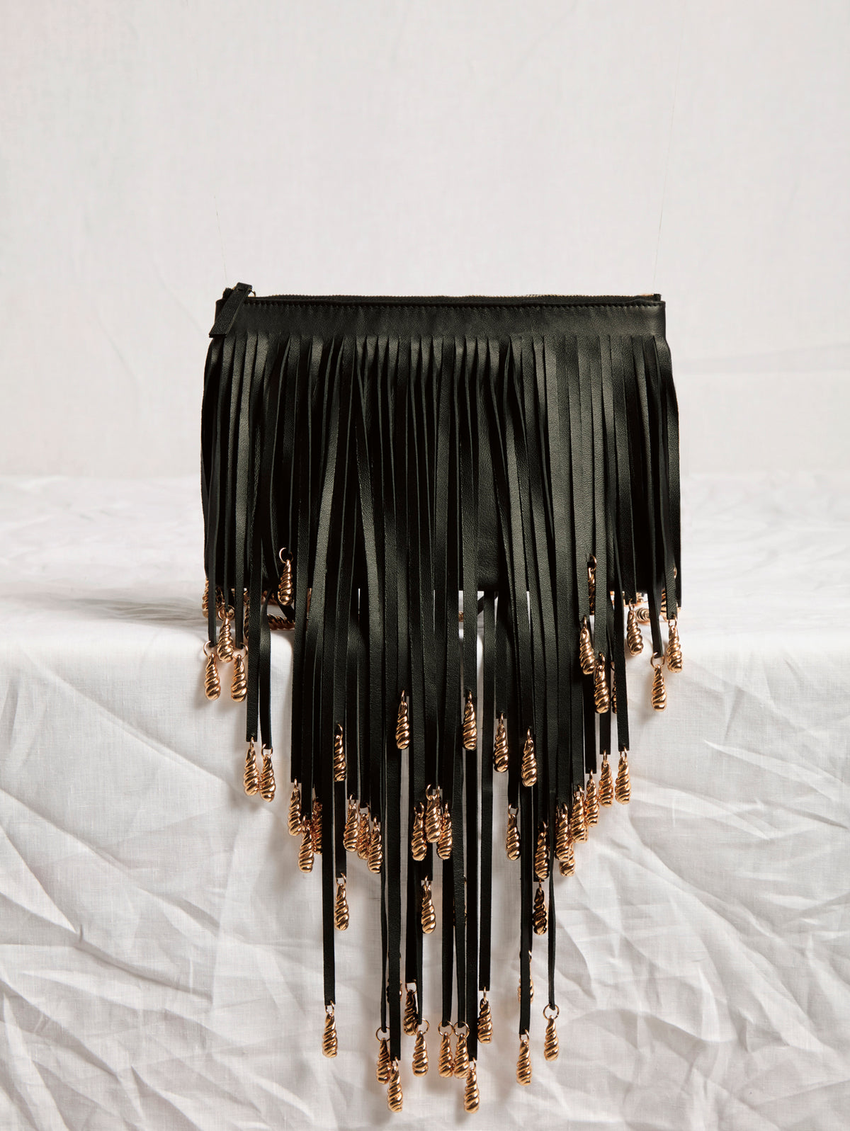 Neith Fringe Pouch in Black Nappa Leather