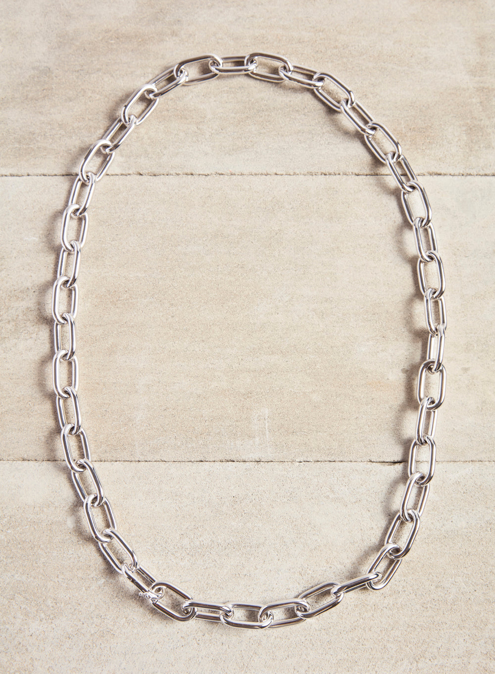 18Kホワイトゴールドのミディアムリンクネックレス（クラシックリンク）