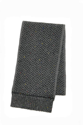 Stanza Fringe Knit Scarf in Charcoal Multi Speckled Aran Cashmere Herringbone
