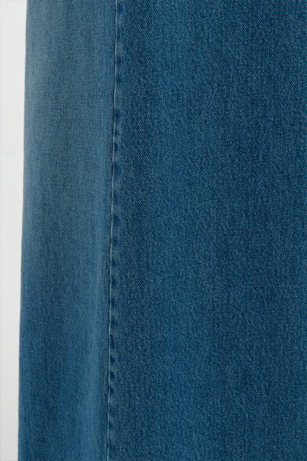 Brenn Wide-leg Jean in Uruguayan Blue Recycled Cotton Denim