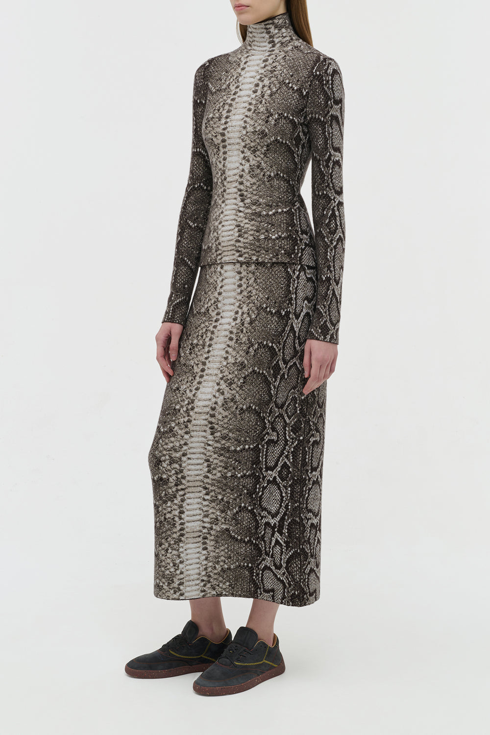 Beda Knit Turtleneck in Greyscale Cashmere Silk