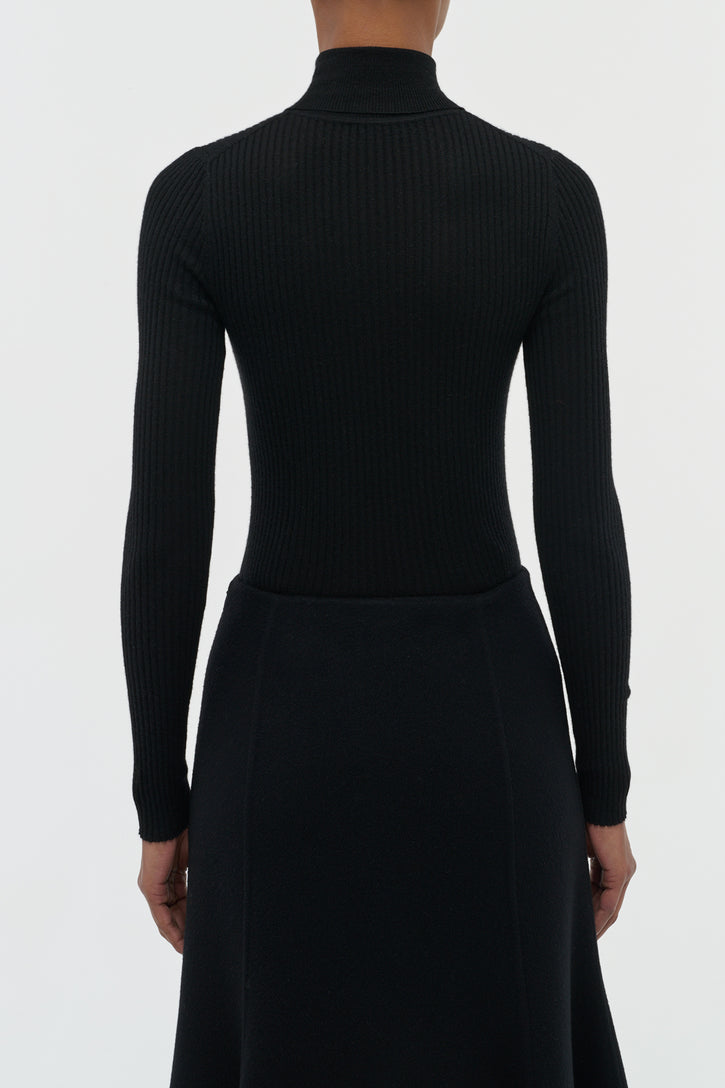 Peppe Knit Turtleneck Sweater in Black Cashmere