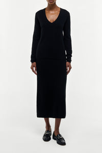 ヴェスパー Vネック ニットセーター（ブラック カシミア）