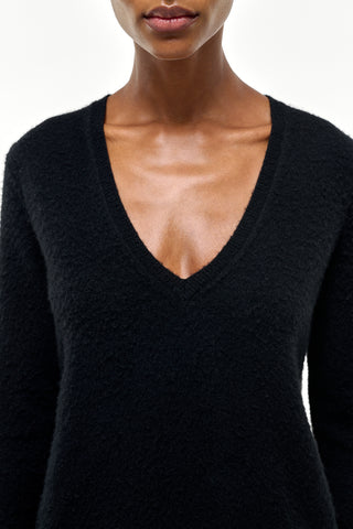 Black Cashmere V-Neck Detail - Close-Up Front View | Gabriela Hearst