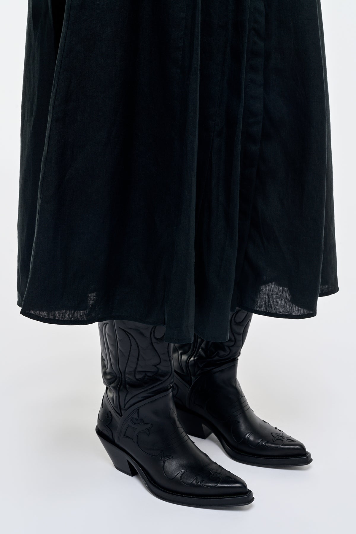 Capitana Cowboy Boot in Black Leather