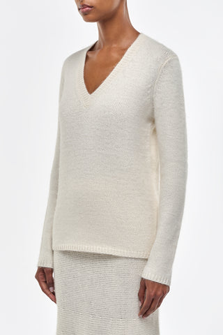 Isiah Knit V-Neck Sweater in Ivory Cashmere