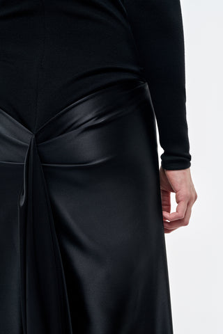 Black Silk Satin Jessamy Maxi Dress - Close-Up Hip Drape and Satin Texture Detail | Gabriela Hearst