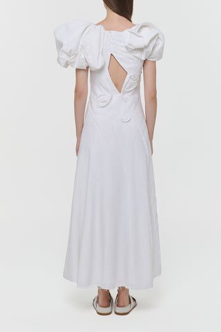 White Aloe Linen Navi Dress - Back Detail Cutout | Gabriela Hearst