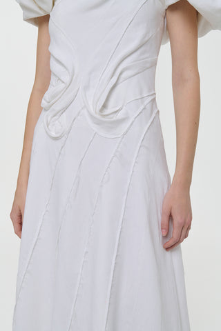 White Aloe Linen Navi Dress - Spiral Form Detail | Gabriela Hearst