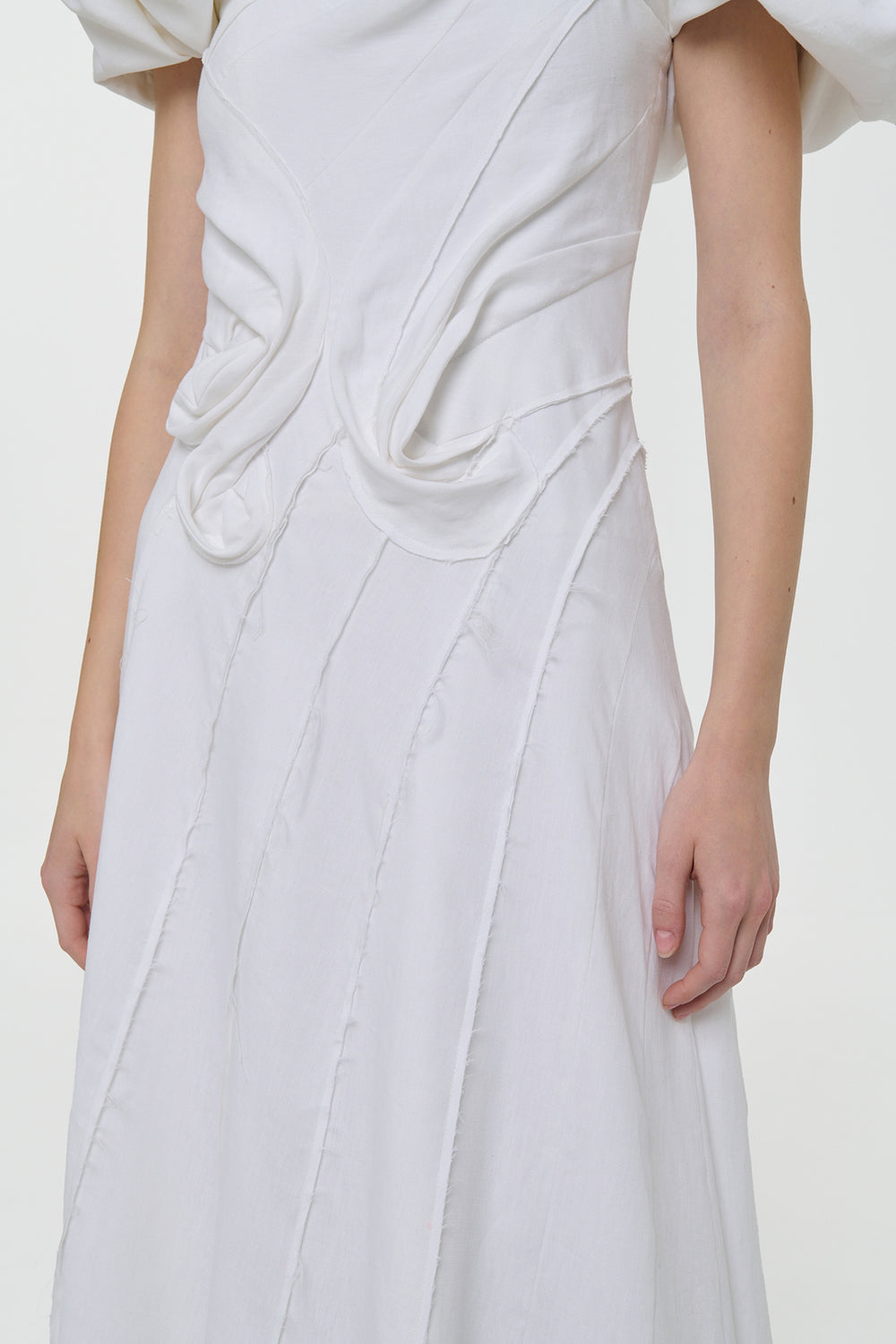 Navi Puff Sleeve Maxi Dress in Ivory Aloe Linen