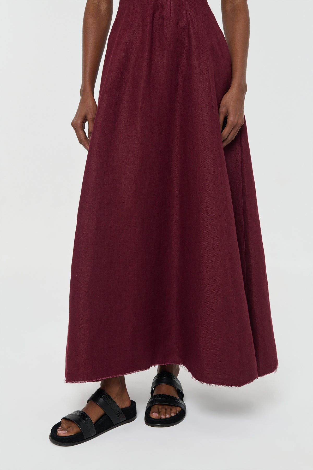 Ranya Puff Sleeve Maxi Dress in Bordeaux Linen Twill