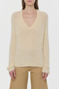 Neoma Knit V-Neck Sweater in Off White Silk Cashmere