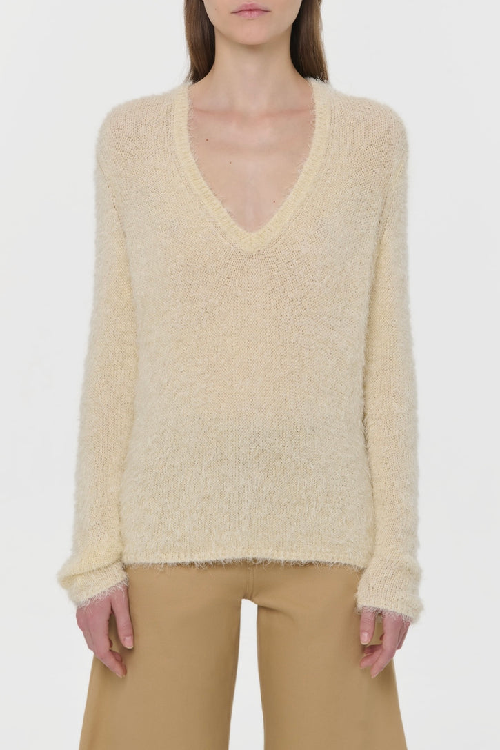 Neoma Knit V-Neck Sweater in Off White Silk Cashmere
