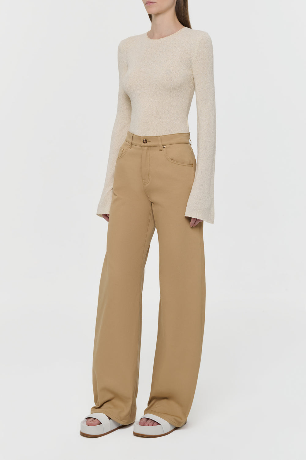 Amoret Barrel-leg Jean in Camel Sea Island Cotton Twill