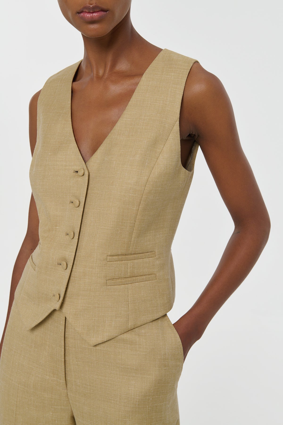 Coleridge Vest in Hay Virgin Wool Silk with Linen