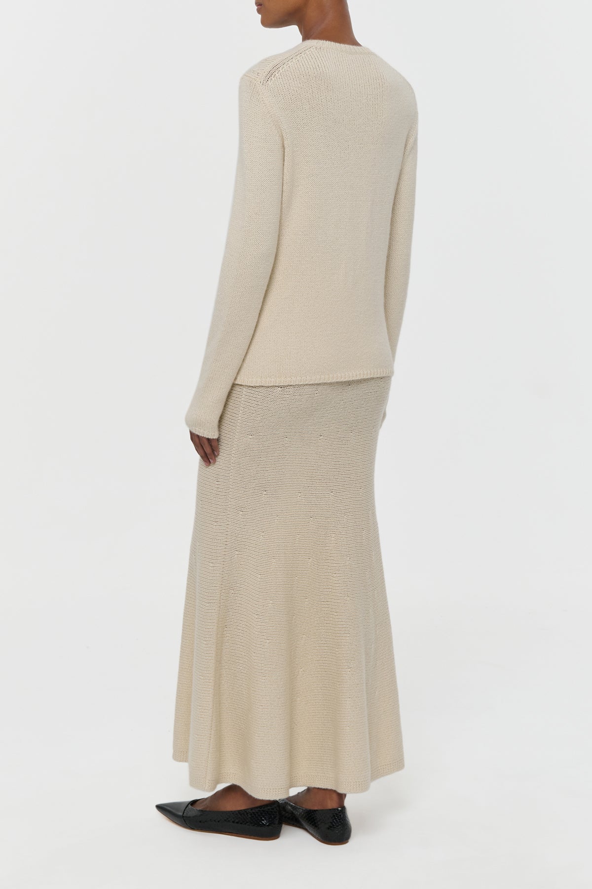 Titus Knit Sweater in Off White Cashmere