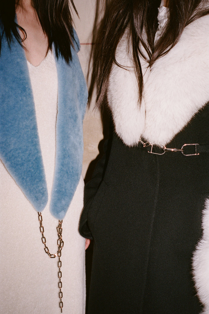 Elliot Coat Collar in Light Blue Shearling