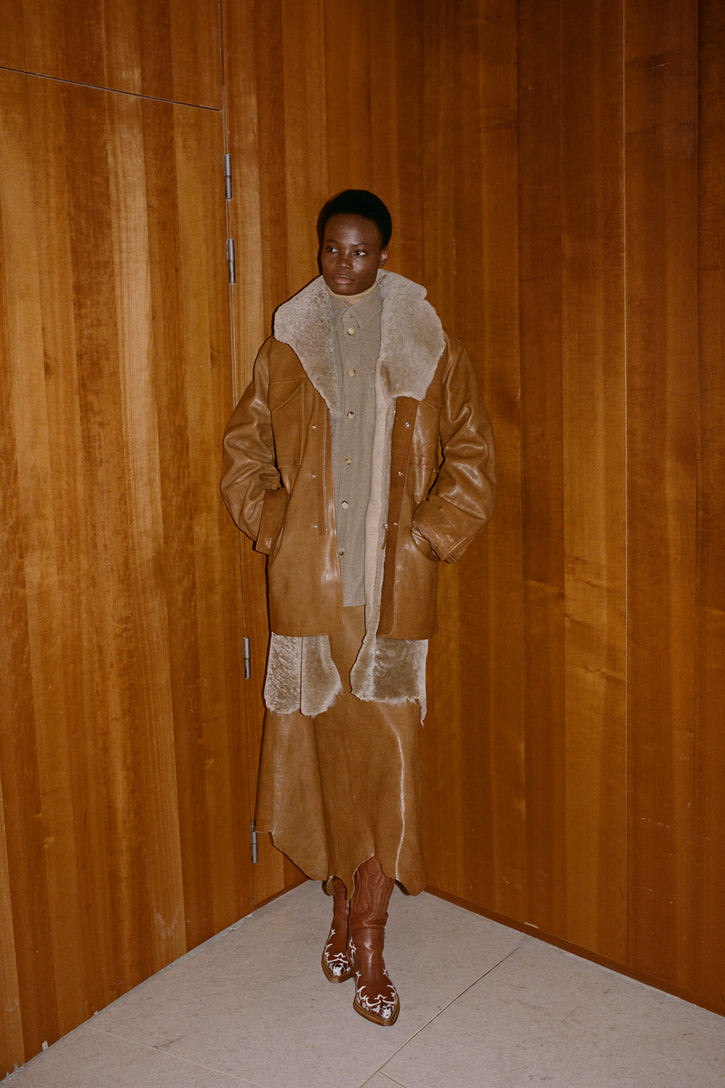 Diviner Raw Cut Jacket Liner in Champagne Shearling