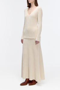 Ward Knit V-Neck Sweater in Ivory Silk
