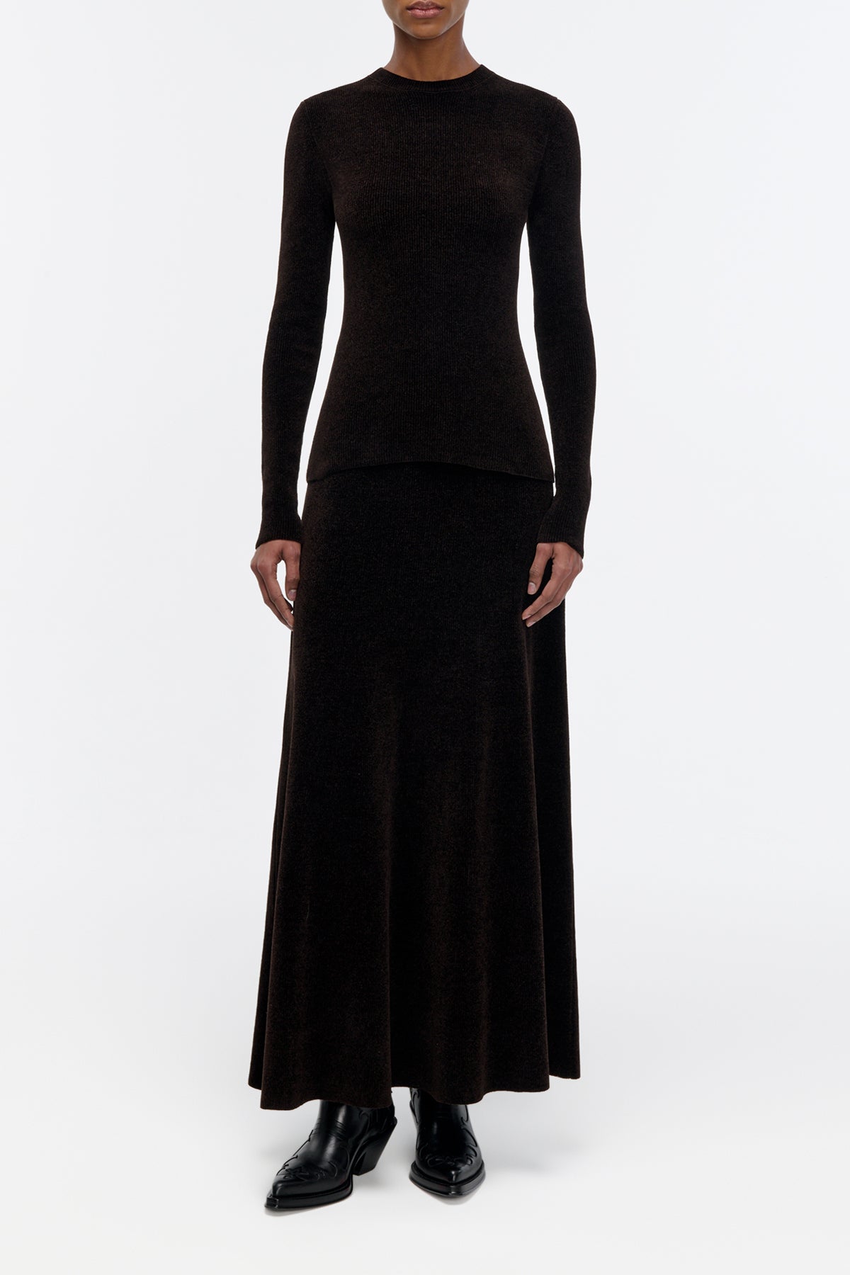 Regent Knit Crewneck Sweater in Chocolate Silk
