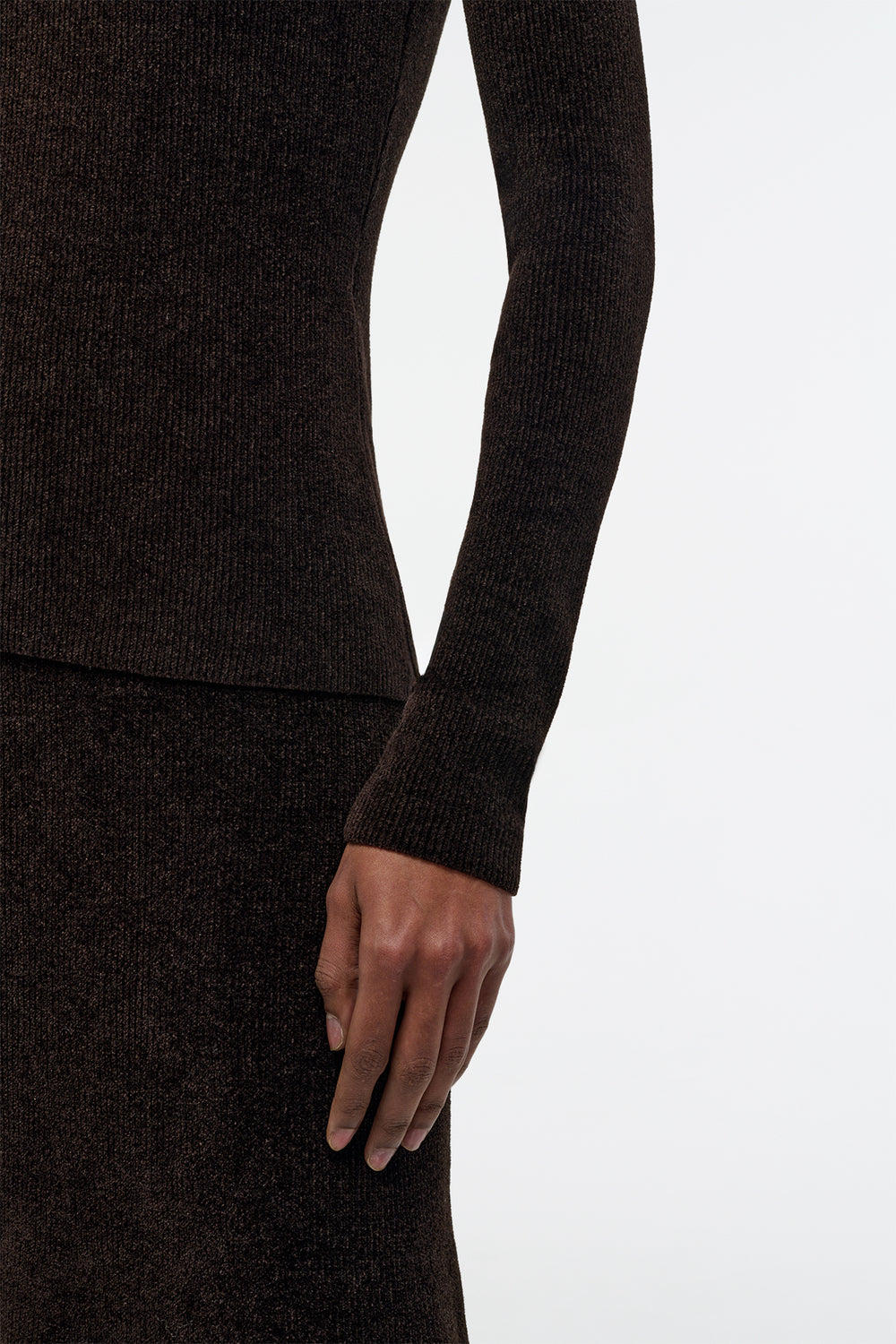 Regent Knit Crewneck Sweater in Chocolate Silk