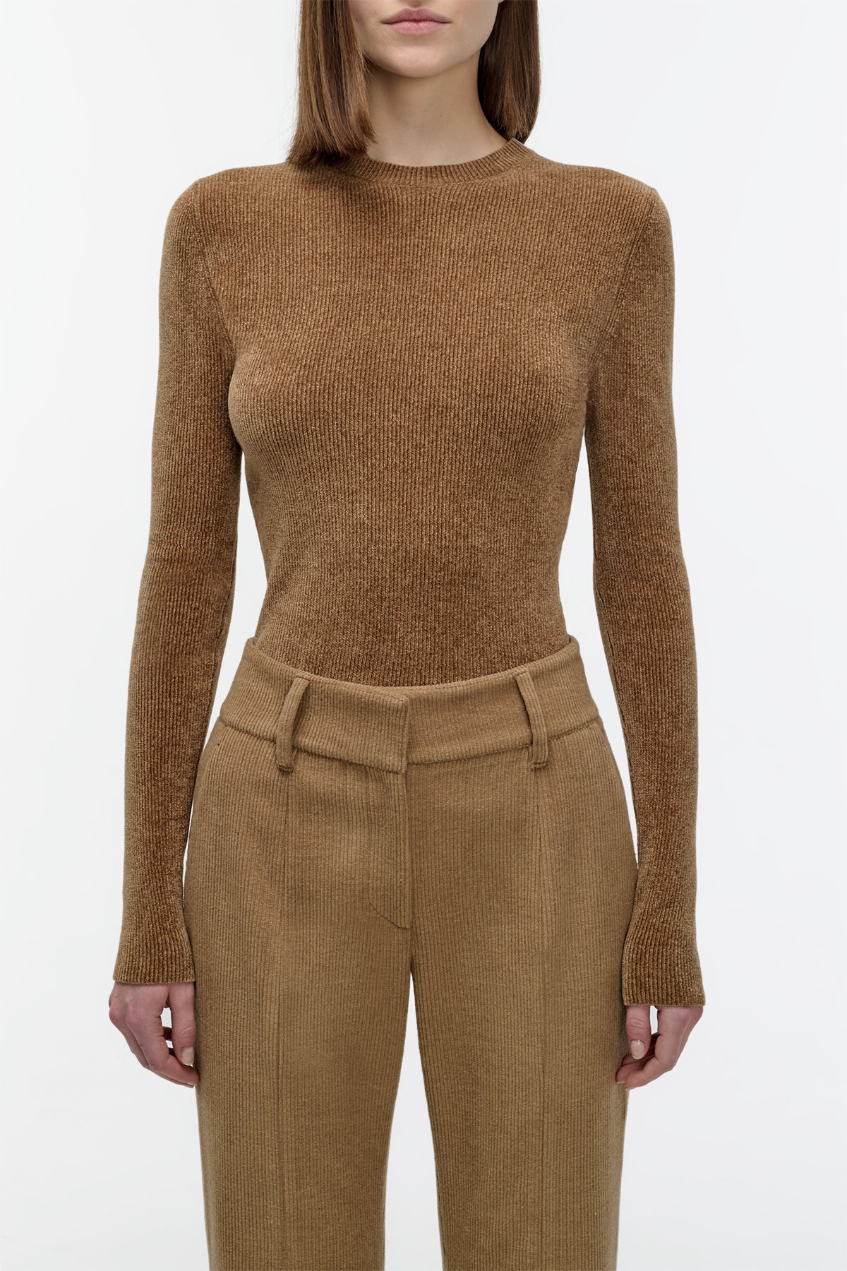 Regent Knit Crewneck Sweater in Camel Silk