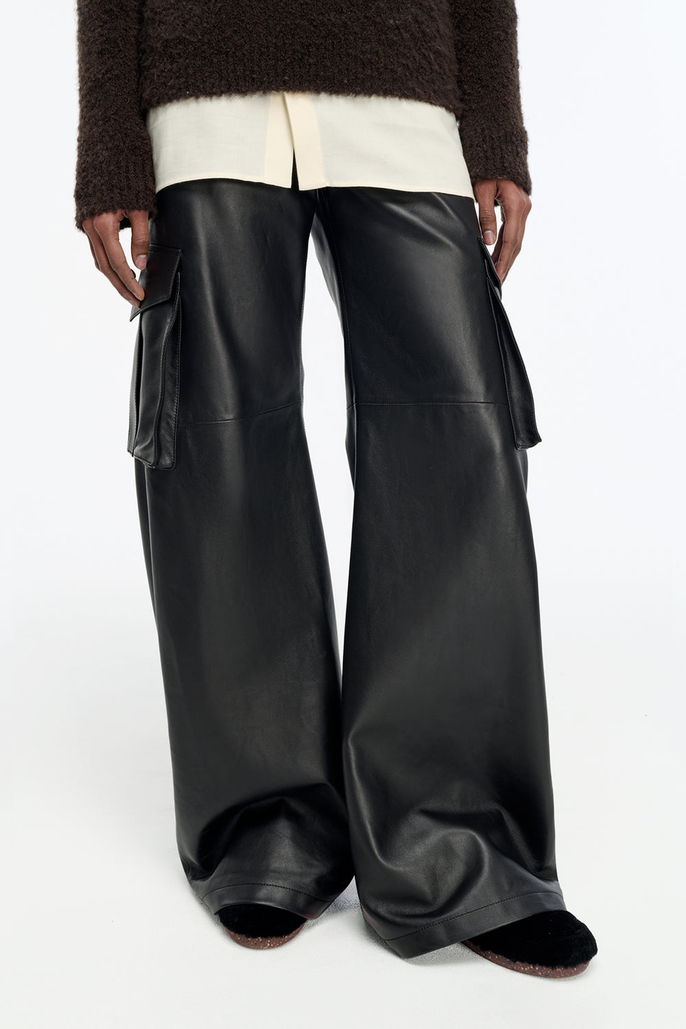 Eos Barrel-leg Cargo Pant in Black Leather