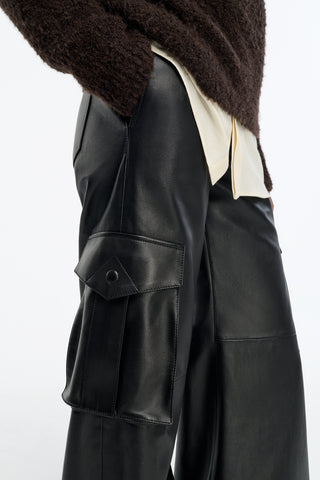 Eos Barrel-leg Cargo Pant in Black Soft Leather