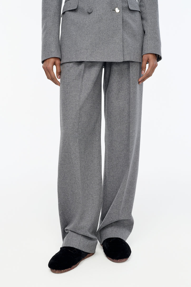 Henge Pant in Smoke Wool Cashmere Flannel