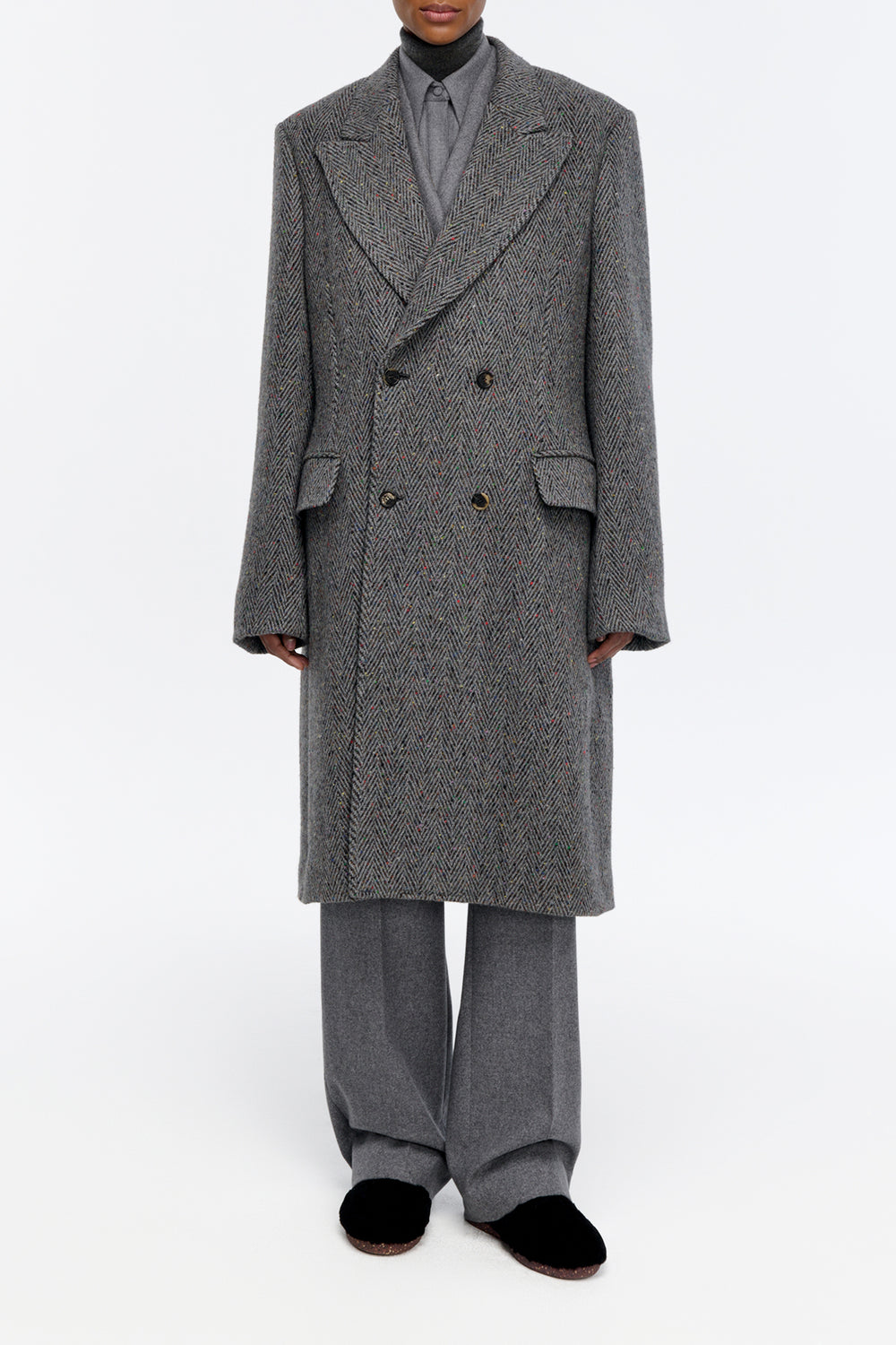 Mcaffrey Coat in Charcoal Multi Cashmere Wool Herringbone