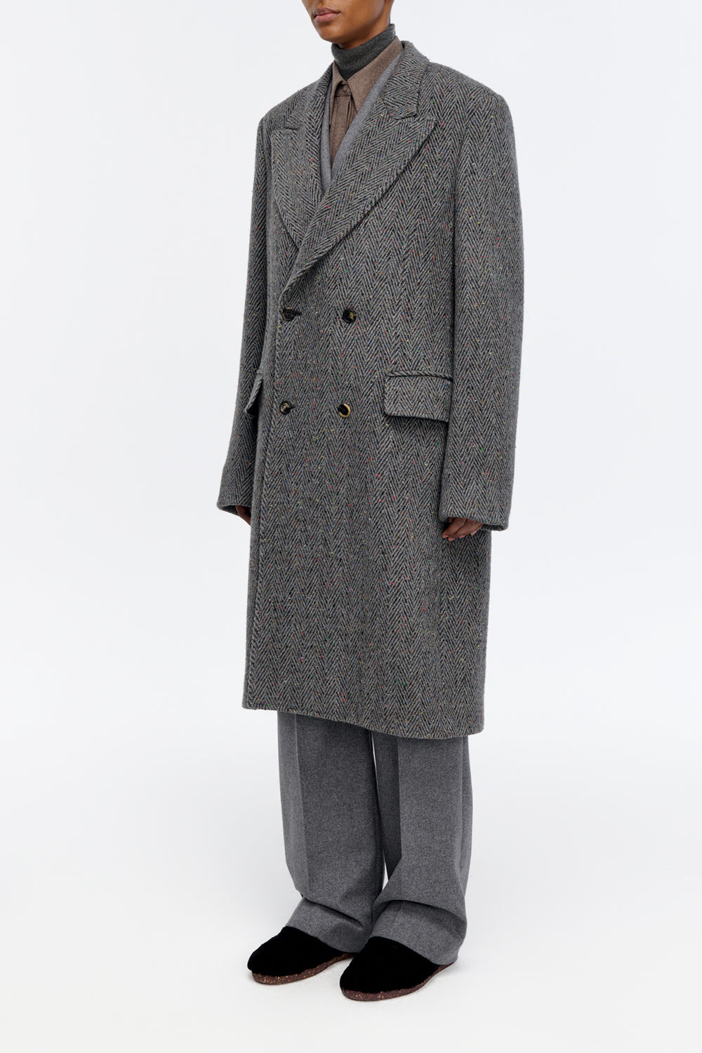 Mcaffrey Coat in Charcoal Cashmere Wool Herringbone