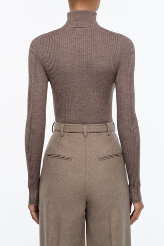 Peppe Knit Turtleneck in Walnut Cashmere Silk