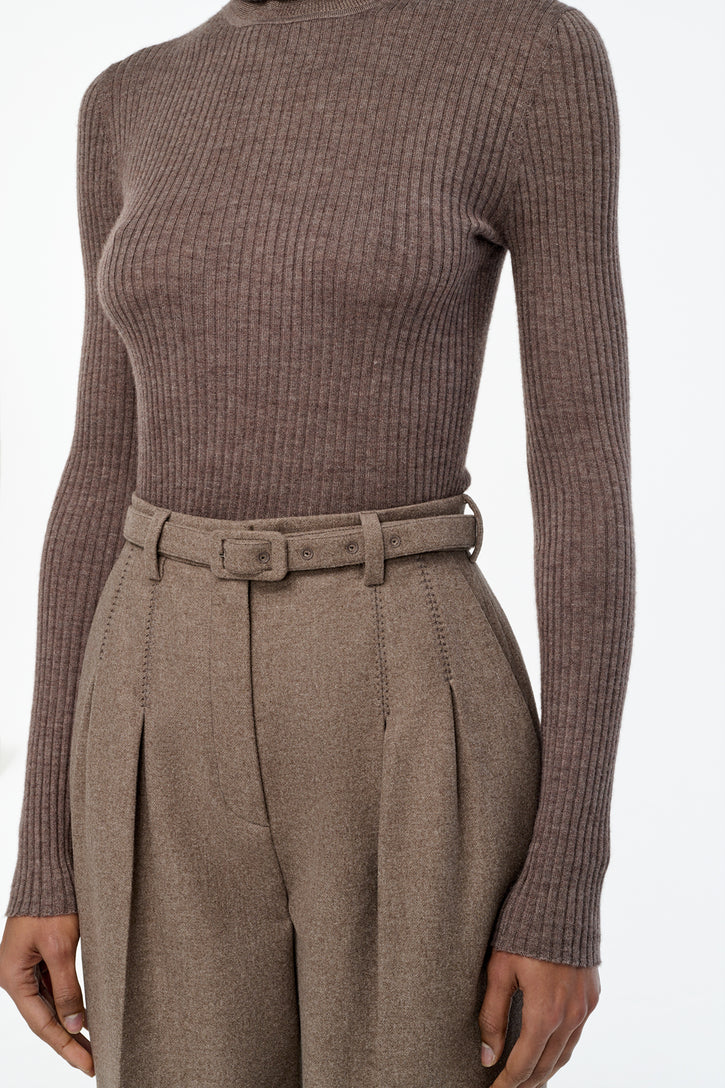 Peppe Knit Turtleneck in Walnut Cashmere Silk