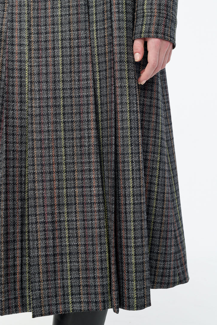 Wesley Pleated Skirt in Charcoal Multi Wool Silk Houndstooth