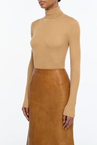Peppe Knit Turtleneck Sweater in Camel Cashmere