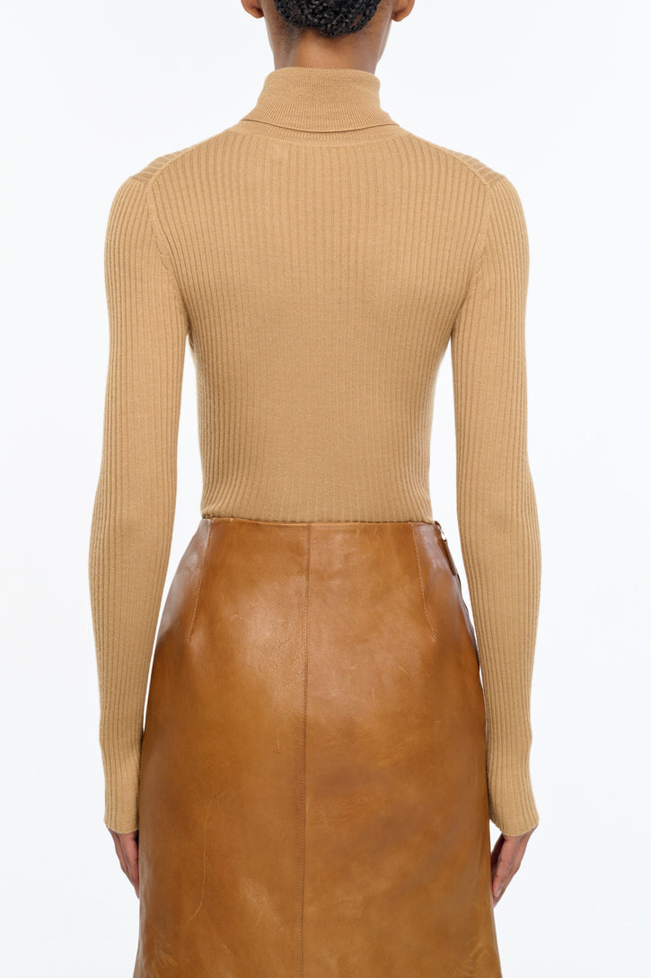 Peppe Knit Turtleneck in Camel Cashmere Silk